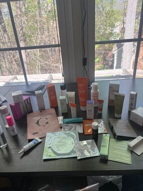 Mixed Skincare & Beauty Sample Lot - Pink, White, Green, Brown